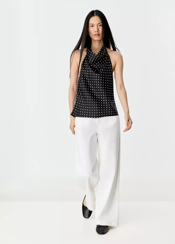 Top satinado halter (12,99€): el básico elegante que combina con todo