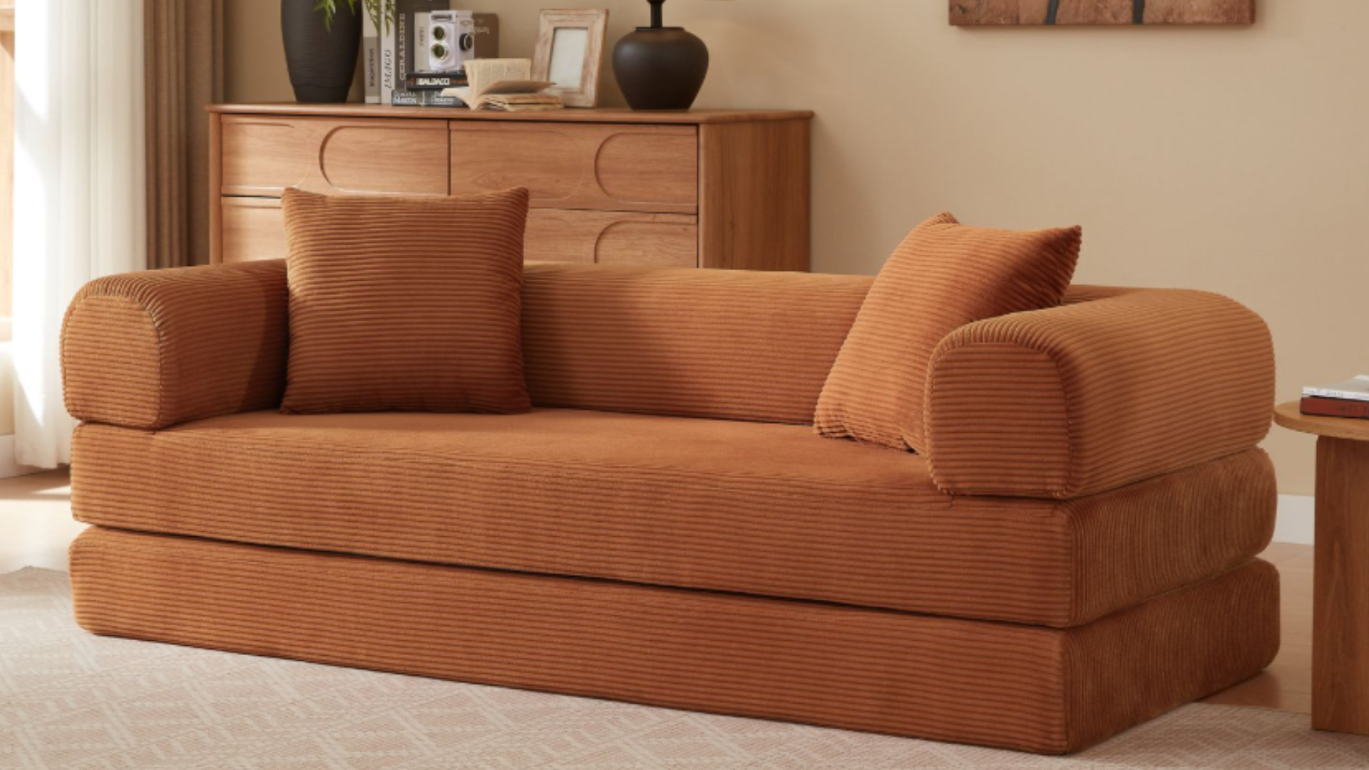 Carrefour tiene un sofá cama de terciopelo por 419,99 €